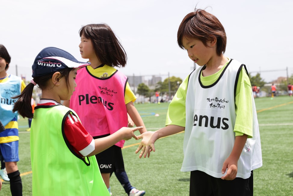 写真:ボールと仲良く