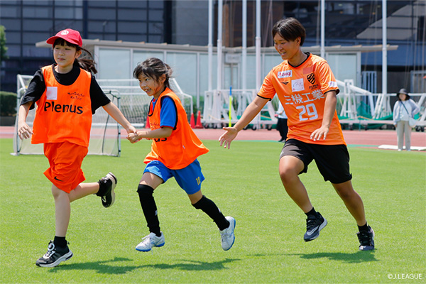 写真:おにごっこ